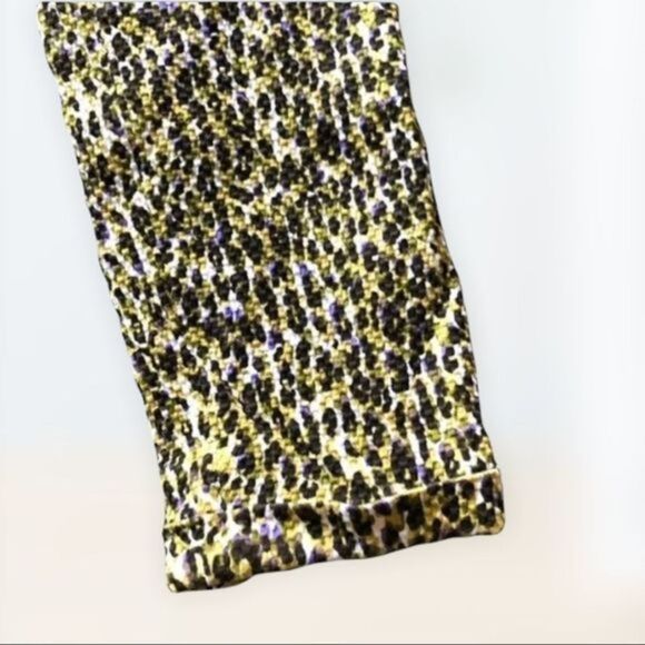 J. Crew Cafe Capri textured print size 2 - Picture 4 of 10
